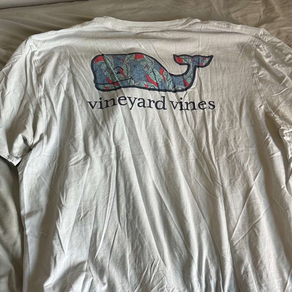 Vineyard Vines White Tee with Patterned Whale